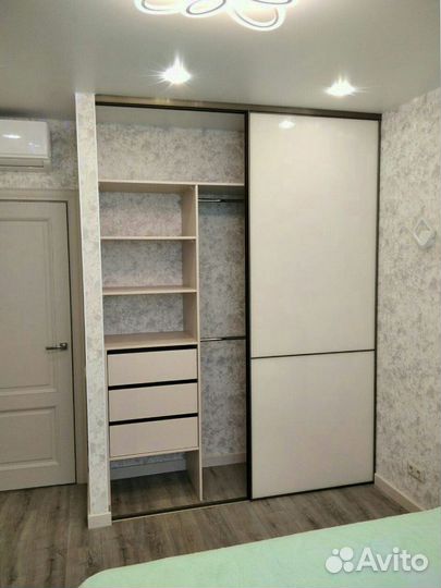 Шкаф купе встроенный на заказ