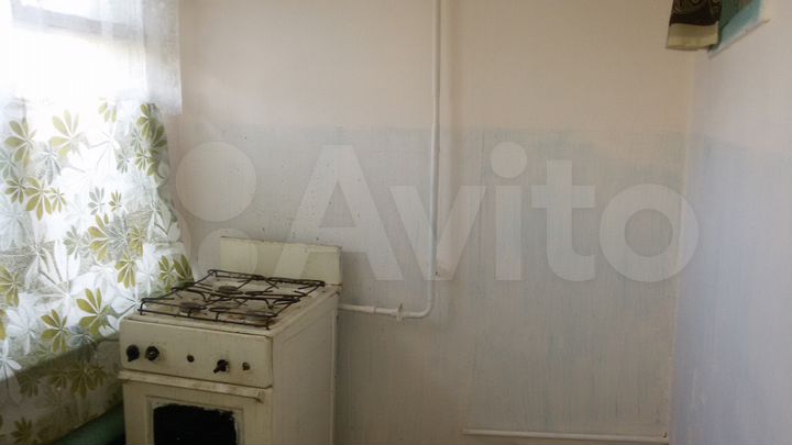 2-к. квартира, 43 м², 1/2 эт.