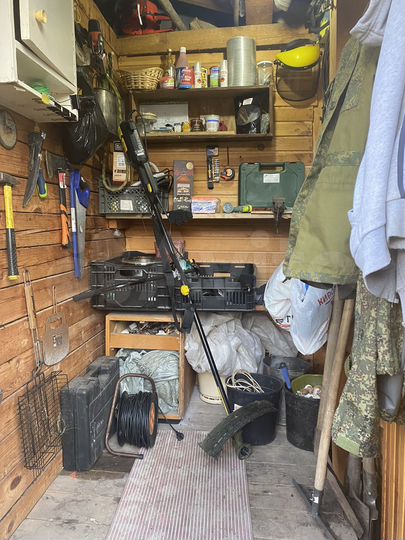 Дом 24 м² на участке 6 сот.