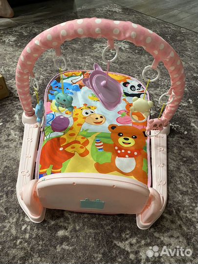 Развивающий коврик с пианино