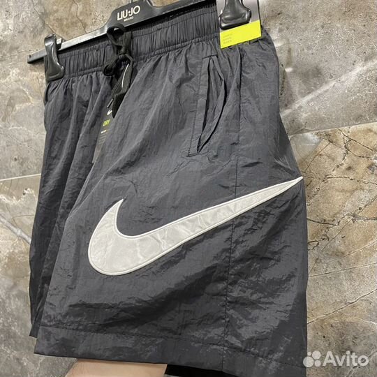 Шорты Nike