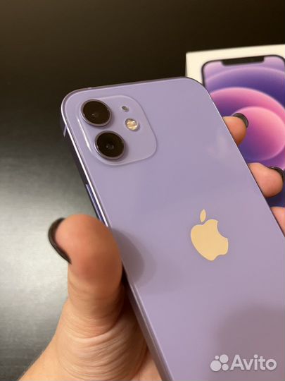 iPhone 12, 64 ГБ