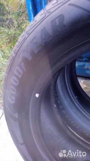 Goodyear UltraGrip Ice+ 235/60 R18 107T