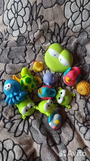 Игрушки для ванной