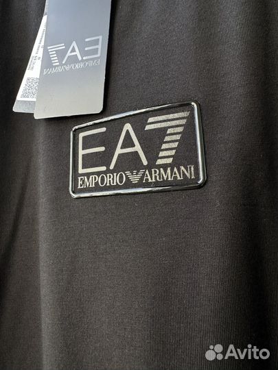 Emporio Armani костюм летний спортивный LA