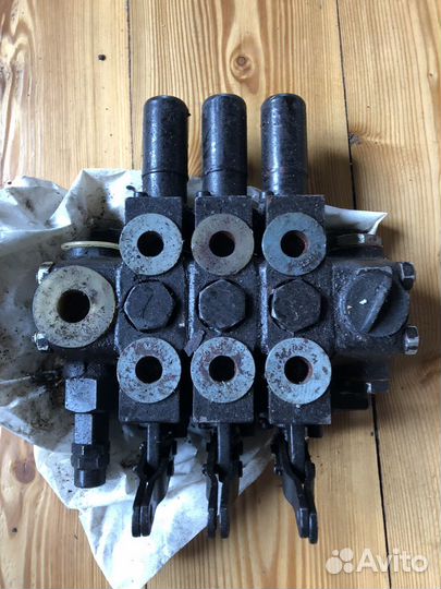 Гидрораспределитель мтз