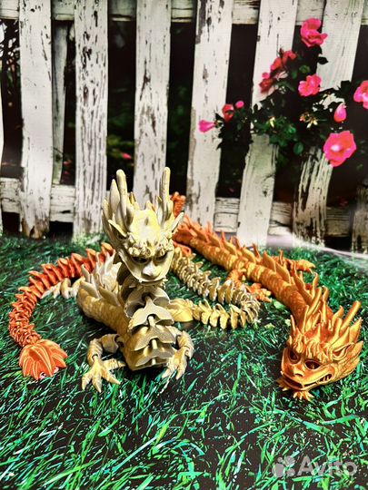 Новогодние сувениры: Китайский дракон