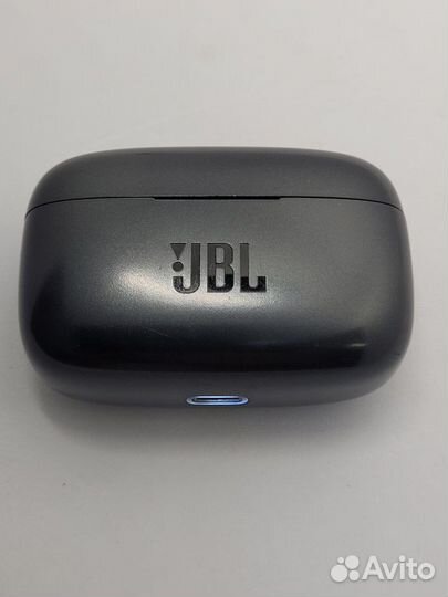 Беспроводные наушники JBL Live 300 TWS