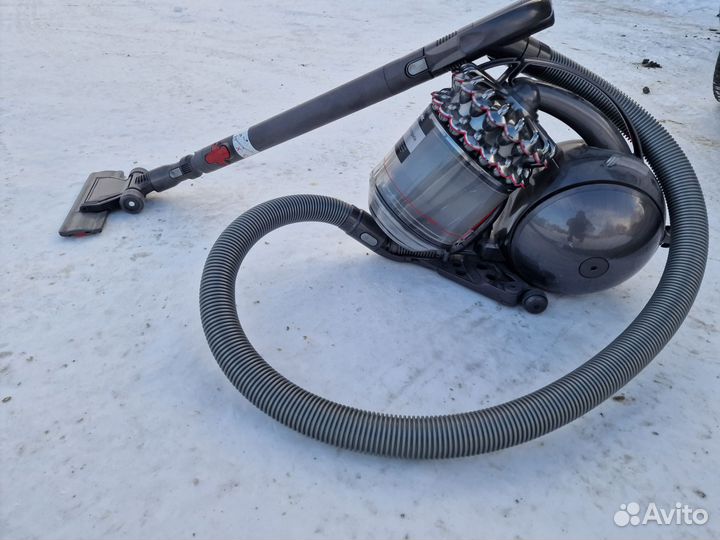 Пылесос dyson dc52