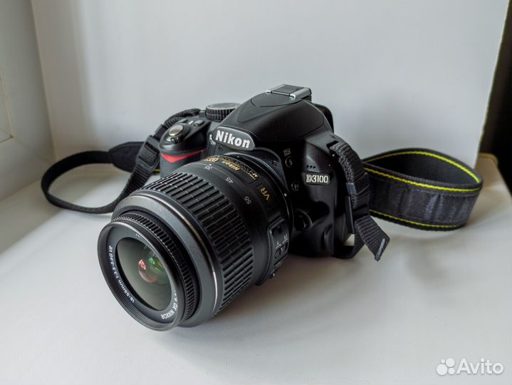 Зеркальный фотоаппарат Nikon D3100