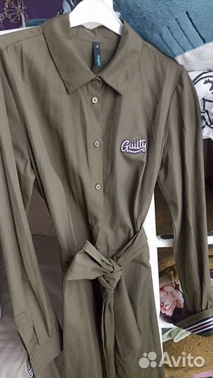 Платье с длинным рукавом