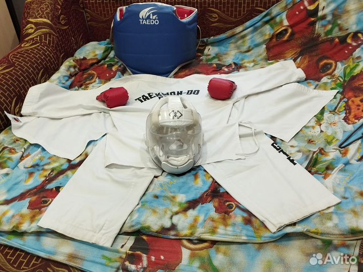 Амуниция для тхэквондо