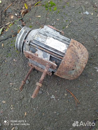 Электродвигатель 220в