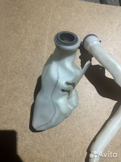 Бачок омывателя