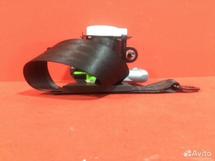 Ремень безопасности передний левый Kia Venga