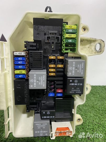 Блок реле Mercedes S W222