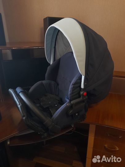 Кляска 2 в 1 Tutis бу