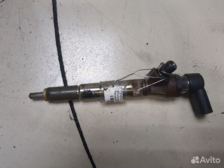 Форсунка топливная Renault Megane 3 2009, 2011