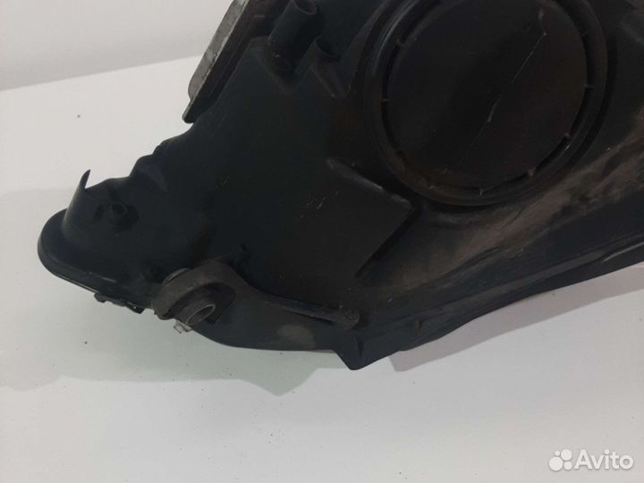 Фара левая mercedes w212