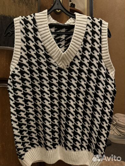 Жилетка женская