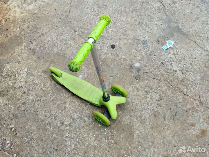 Самокат детский трехколесный