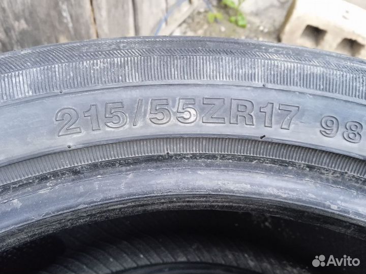 Winrun R330 215/55 R17