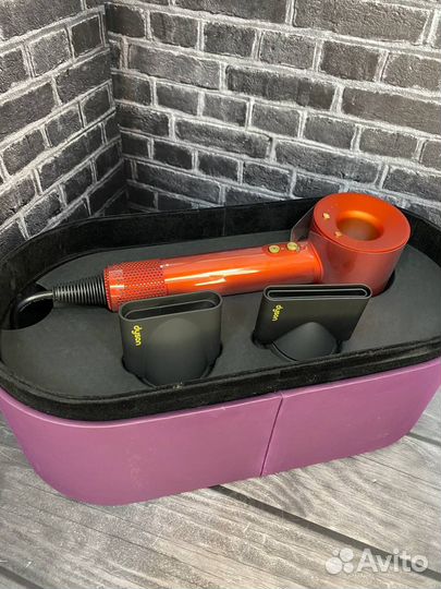 Фен dyson Supersonic новый