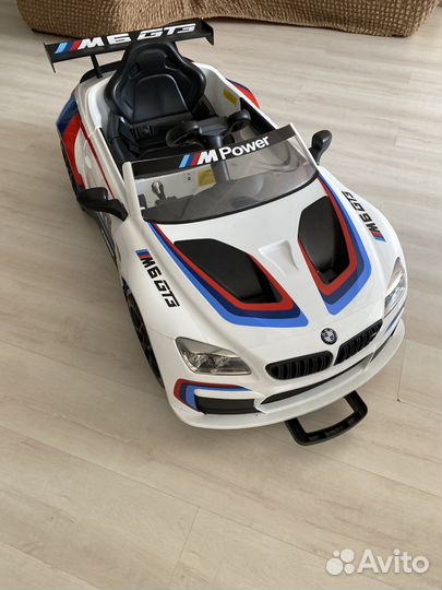 Электромобиль