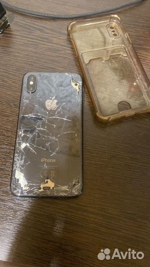 iPhone Xs, 64 ГБ