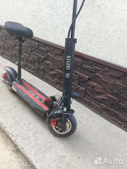 Электросамокат kugoo m4