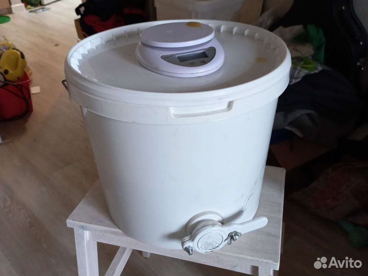 Бак для фасовки меда