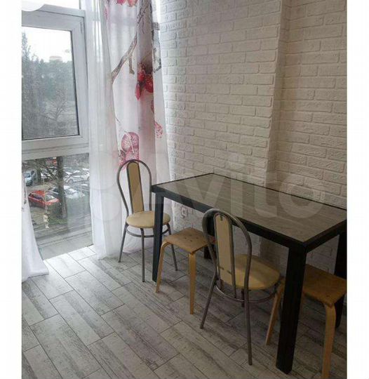 2-к. квартира, 56 м², 4/17 эт.