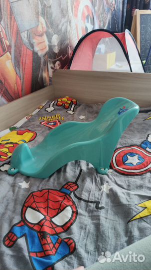 Горка для купания и круг для плаванья на шею