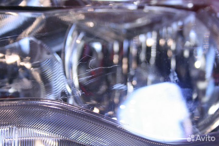 Фара левая Subaru Impreza