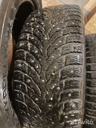 Nokian Tyres Hakkapeliitta 9 215/55 R17