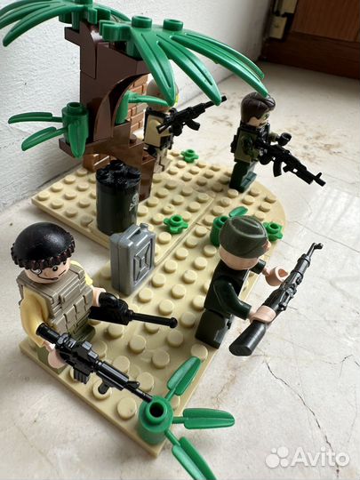 Lego человечки военные