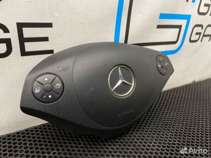 Подушка безопасности в руль Mercedes-Benz V-Class