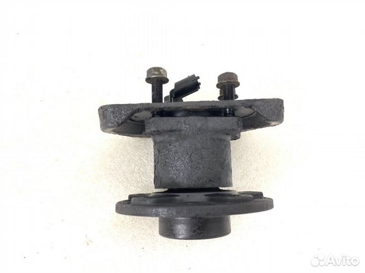 Ступица колеса задняя левая Opel Zafira B Z18XER