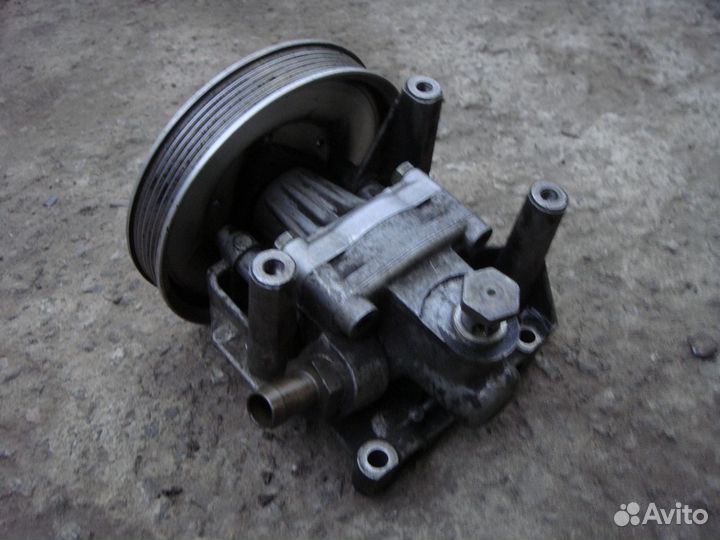 Насос гур Audi 80 - 90 B3 B4 100 C4 A6 C4