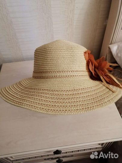 Шляпа женская соломенная эффектная. Вьетнам