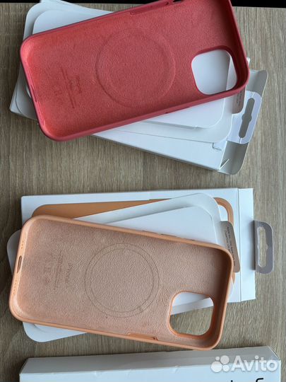 Чехол на iPhone 15