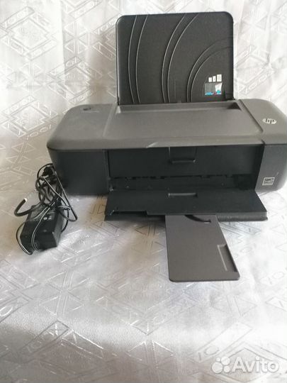 Принтер цветной, струйный HP deskjet 1000, J110