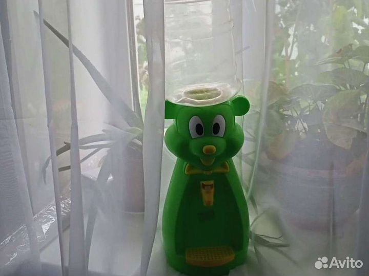 Куллер для воды детский