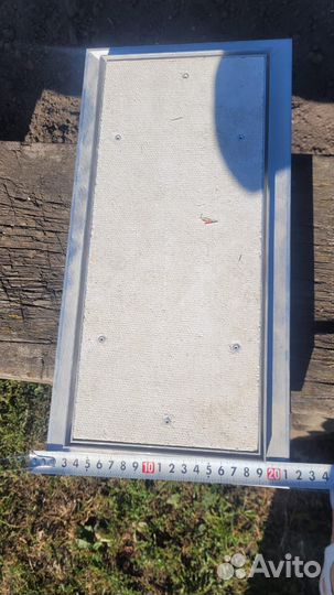 Люк ревизионный под плитку