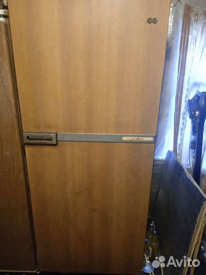 Холодильник бу