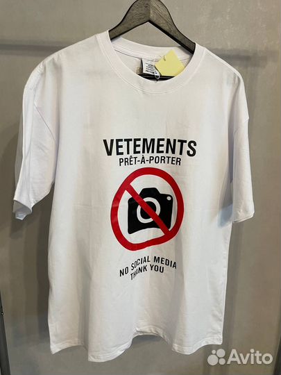 Футболка vetements antisocial