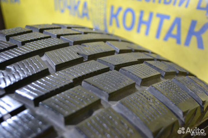 Yokohama Ice Guard IG30 245/45 R17