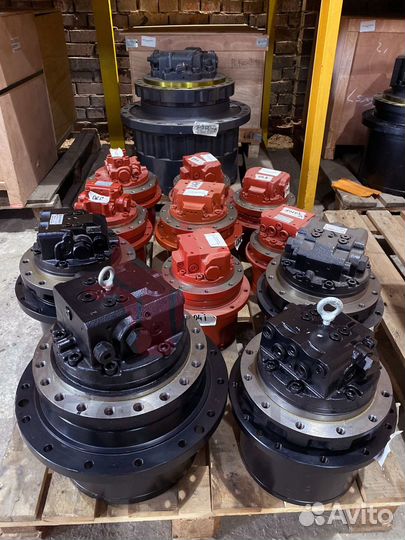 Бортовой редуктор Doosan S400LC-V