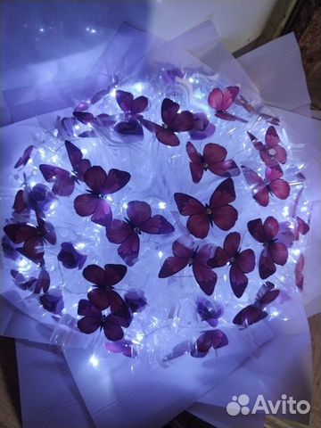 Светящиеся букеты из бабочек