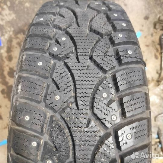 Gislaved Nord Frost III 205/65 R15 94Q
